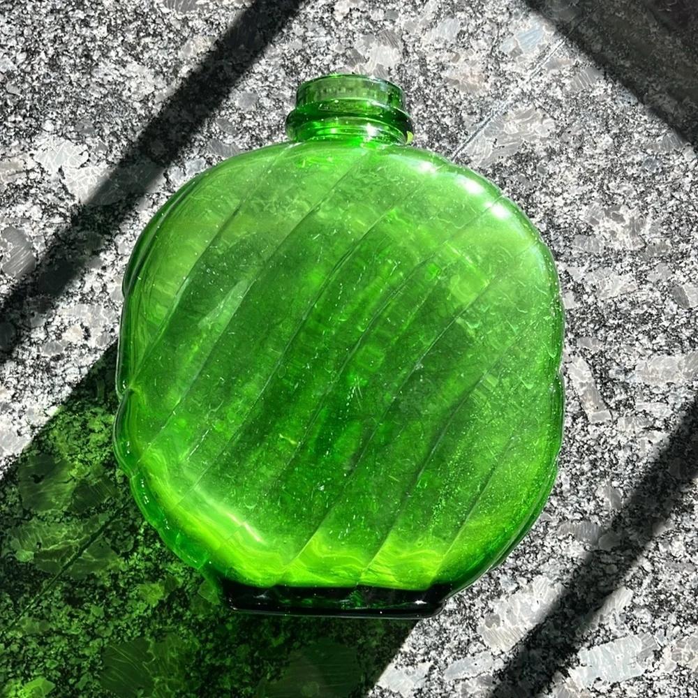Vintage Green Duraglass Refrigerator Bottle Green Diagonal Lines Art Deco No Lid